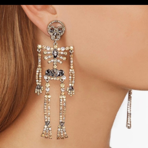 Jewelry - Halloween Fun.Silver rhinestone moveable earrings